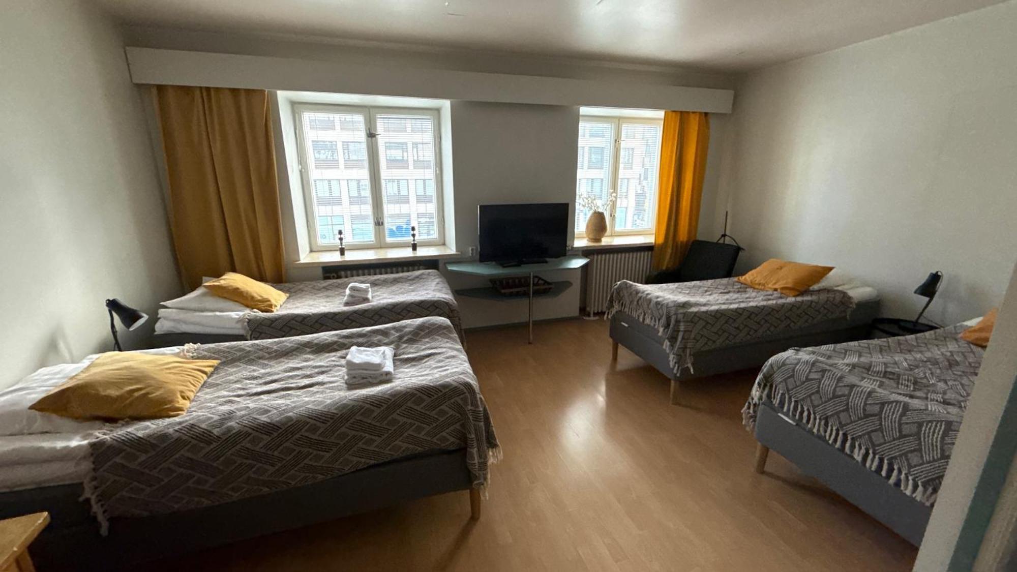 Lentaevae Kalakukko -Veturi B&B Kuopio Extérieur photo