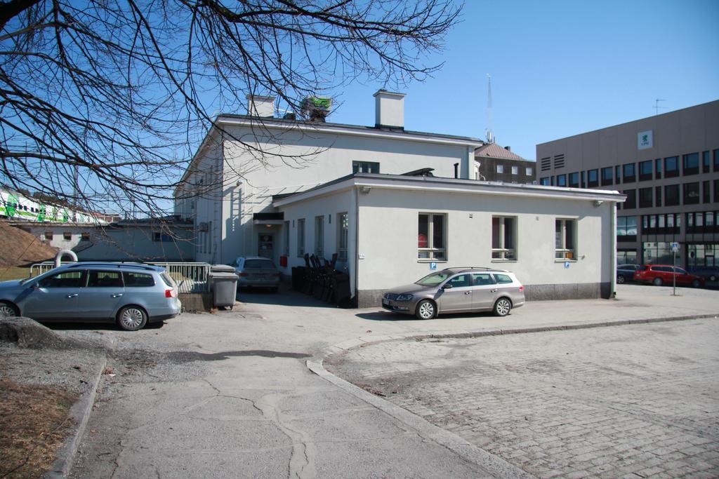Lentaevae Kalakukko -Veturi B&B Kuopio Extérieur photo